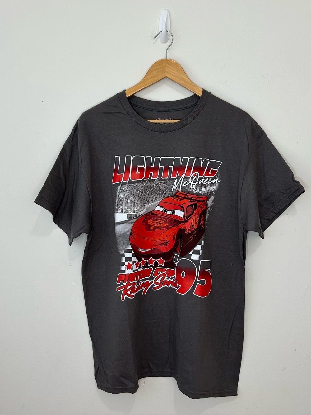 Disney Pixar Cars Lightning McQueen Graphic T-Shirt Men’s L Gray New